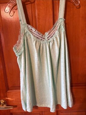 white birch Mint Green Lace Trim Sleeveless Top